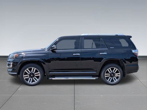 Used 2020 Toyota 4Runner Limited AWD/4WD image 2