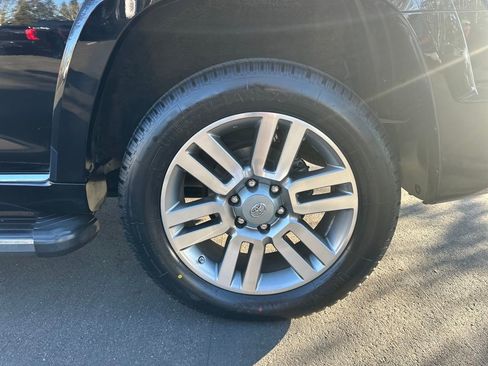 Used 2011 Toyota 4Runner Limited image 28