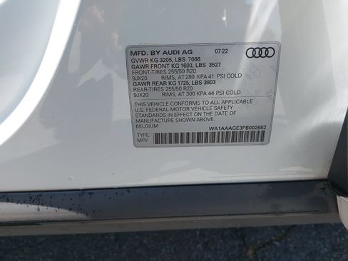 Used 2023 Audi e-tron Premium AWD/4WD image 11