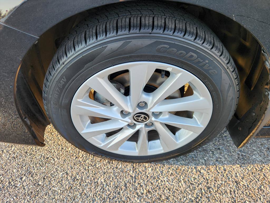 Certified 2024 Toyota Camry LE FWD image 11