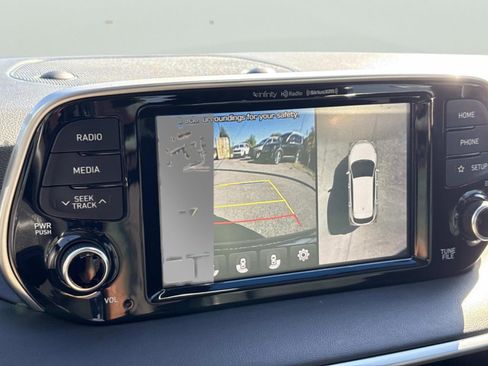 Used 2021 Hyundai Tucson Limited image 29