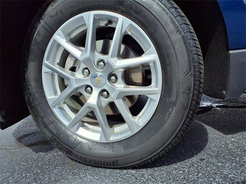 Used 2022 Chevrolet Equinox LT image 34