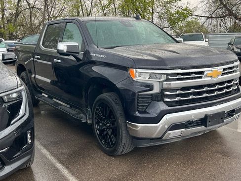 Used 2022 Chevrolet Silverado 1500 LTZ w/ LTZ Premium Package image 2