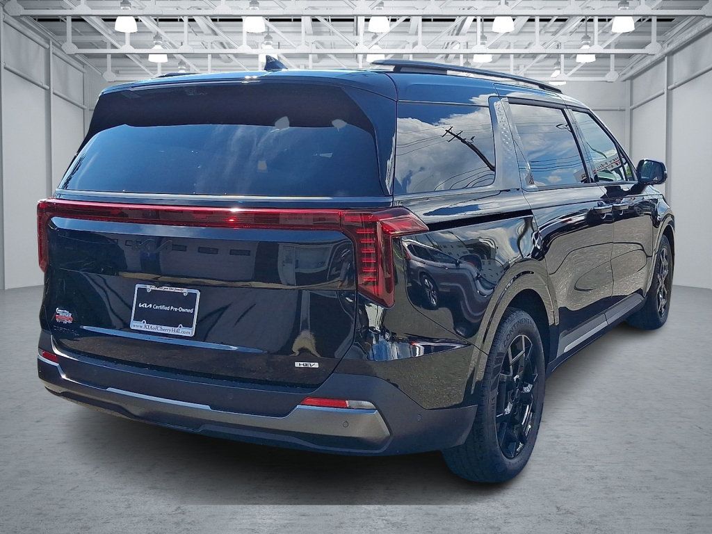 Used 2026 Kia Carnival SX Prestige FWD image 5