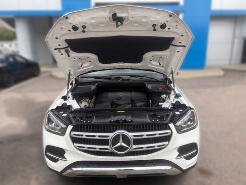 Used 2025 Mercedes-Benz GLE 350 4MATIC image 11