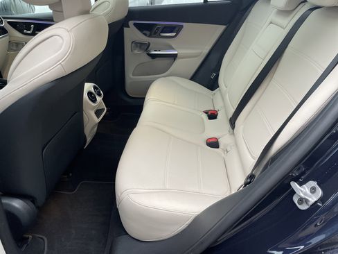 Certified 2024 Mercedes-Benz GLC 300 image 39