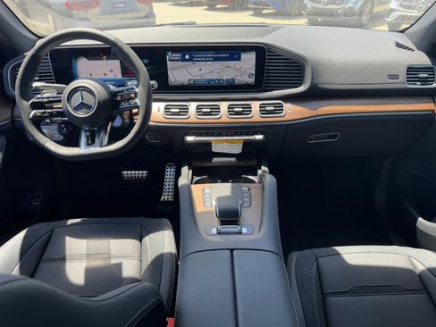 New 2026 Mercedes-Benz GLE 53 AMG 4MATIC Coupe image 32