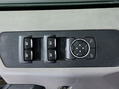 Used 2019 Ford F250 XL w/ Power Equipment Group RWD image 20