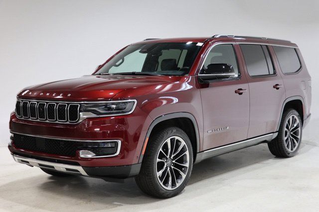 Used 2024 Jeep Wagoneer Series III w/ Premium Group I AWD/4WD image 3