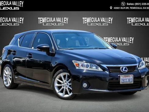 Used 2013 Lexus CT 200h w/ Premium Pkg w/Navigation FWD image 1