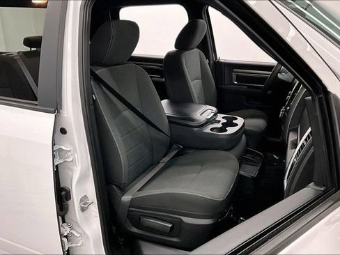 Used 2024 RAM 1500 Warlock AWD/4WD image 8