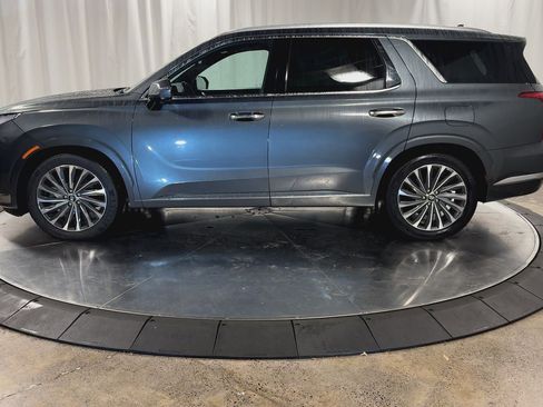 Used 2024 Hyundai Palisade Calligraphy image 7