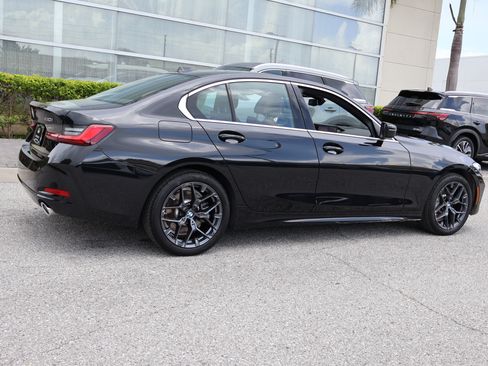 Used 2026 BMW 330i xDrive Sedan AWD/4WD image 10