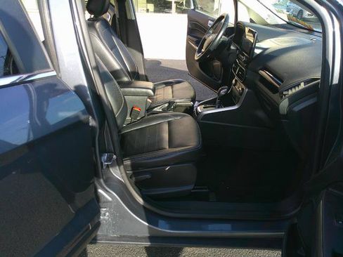 Used 2019 Ford EcoSport Titanium image 6