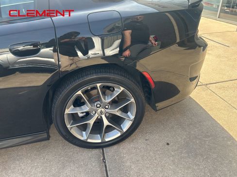 Used 2023 Dodge Charger GT w/ Technology Group image 9