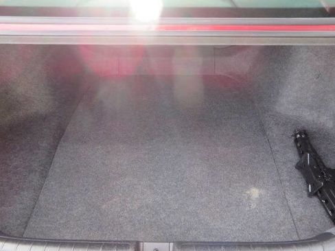 Used 2019 Honda Accord Hybrid image 11