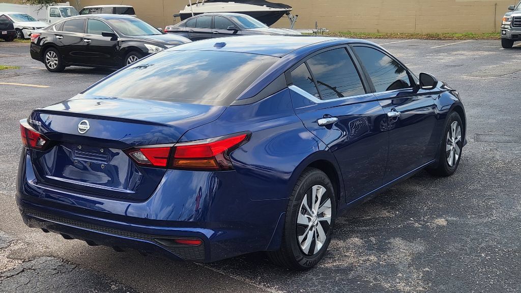 Used 2019 Nissan Altima 2.5 S FWD image 6