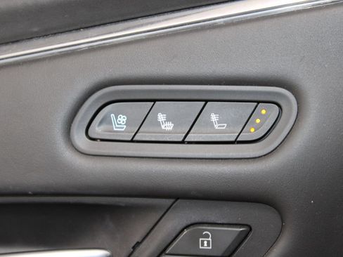 Used 2021 Cadillac Escalade ESV Sport Platinum AWD/4WD image 43