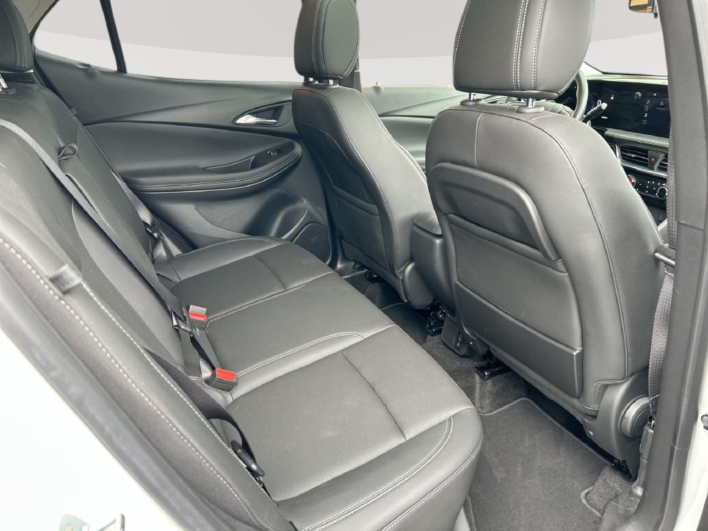 Used 2024 Buick Encore GX Sport Touring w/ Experience Buick Package AWD/4WD image 28