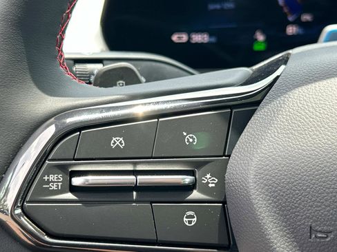 New 2025 Chevrolet Silverado EV RST image 18