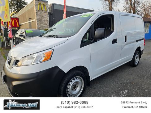 Used 2014 Nissan NV200 SV w/ Technology Package image 3