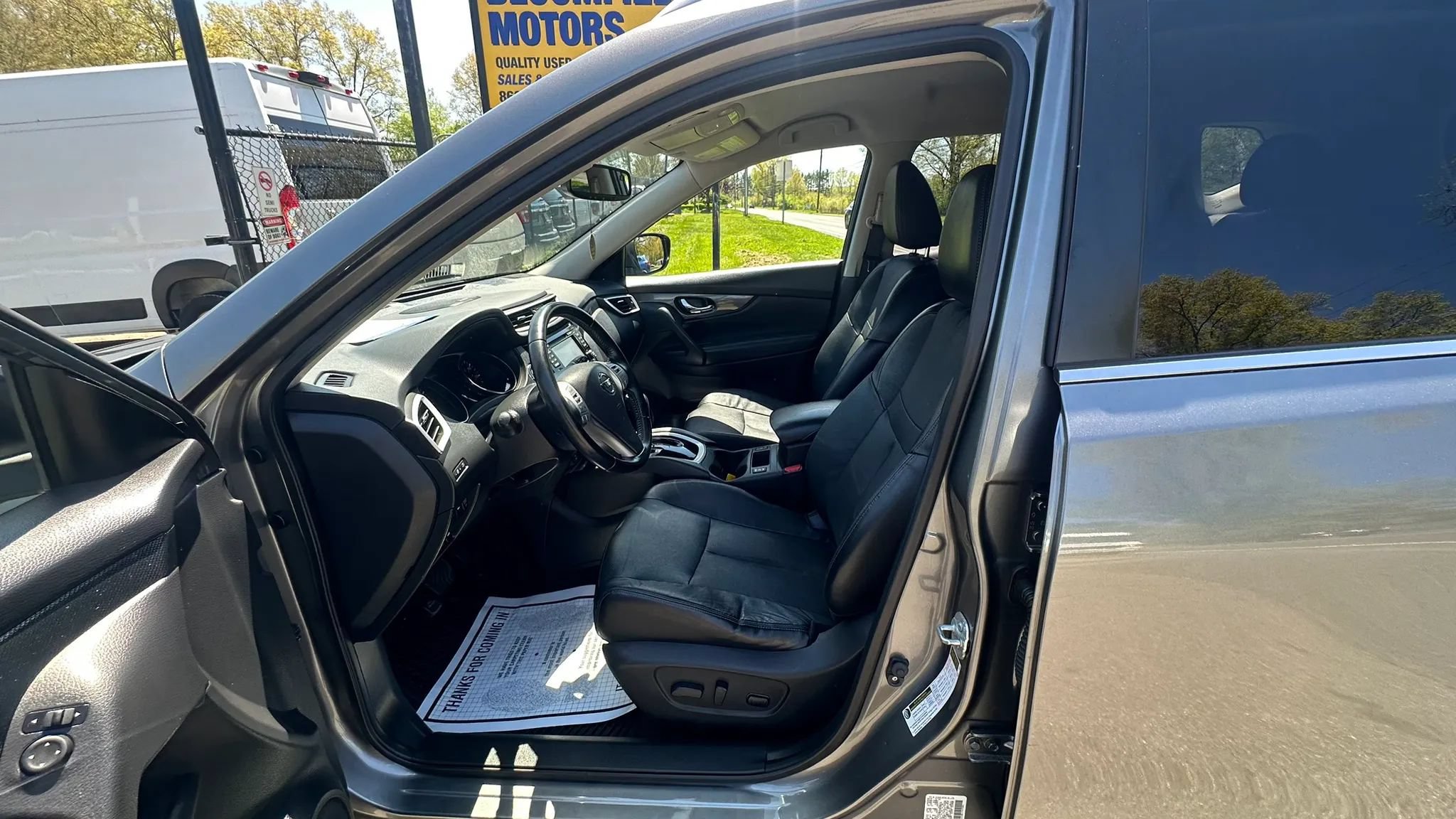 Used 2016 Nissan Rogue SL AWD/4WD image 22