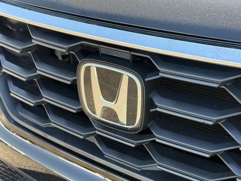 Used 2024 Honda Pilot EX-L image 34
