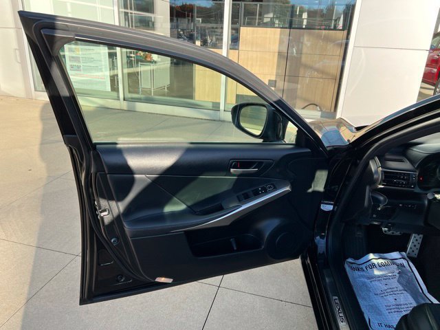 Used 2017 Lexus IS 300 F Sport w/ F Sport Package AWD/4WD image 26