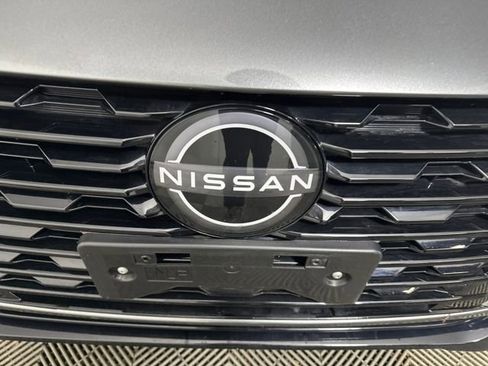 Used 2025 Nissan Sentra S image 9