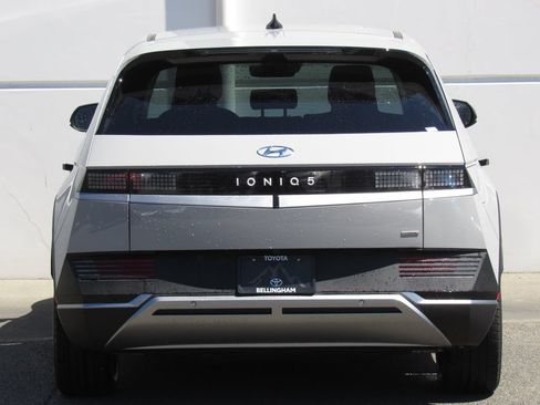 Used 2024 Hyundai Ioniq 5 SEL AWD/4WD image 7