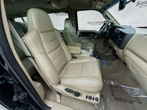 Used 2005 Ford Excursion Limited image 27