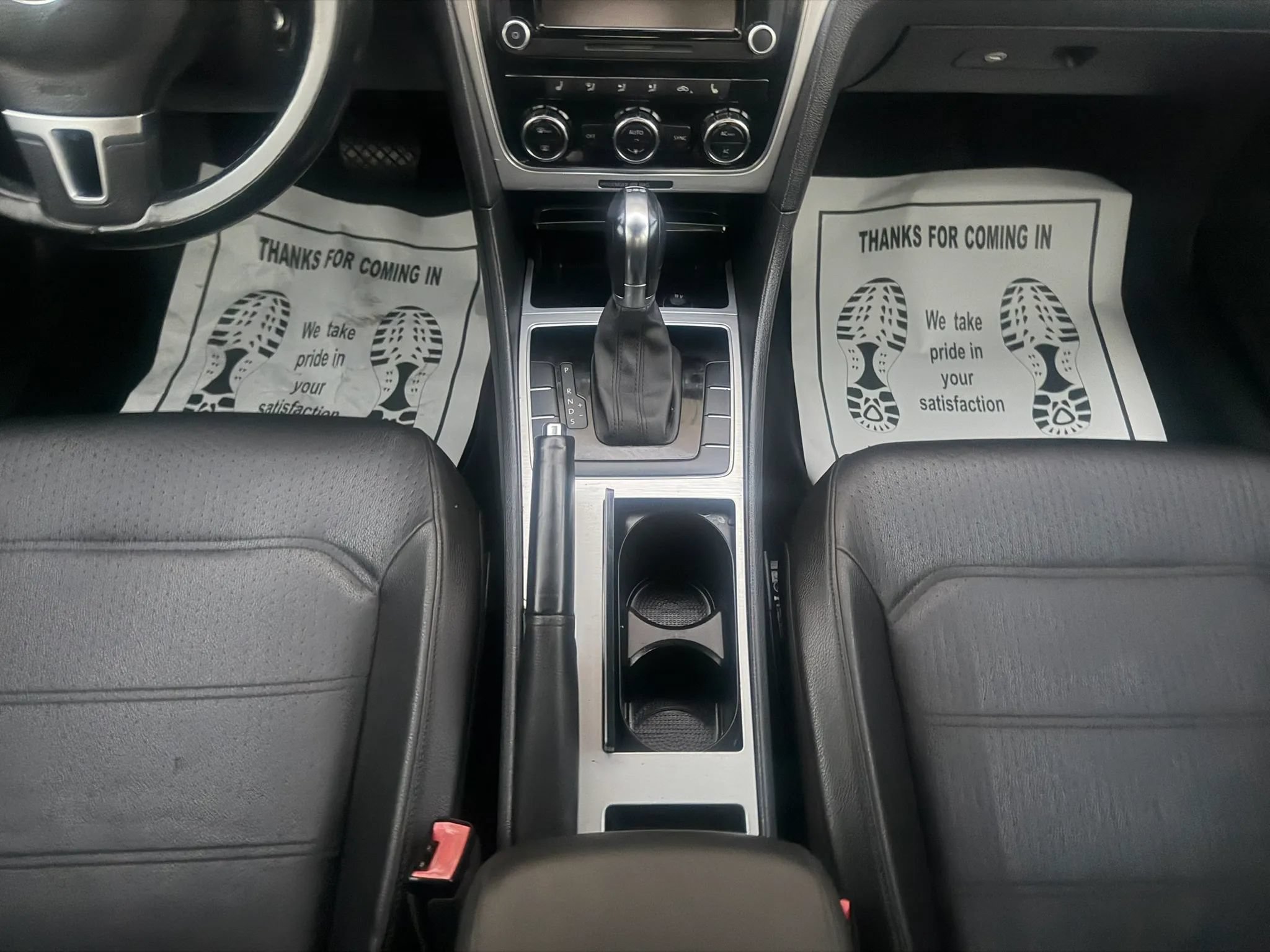 Used 2012 Volkswagen Passat TDI SE FWD image 24