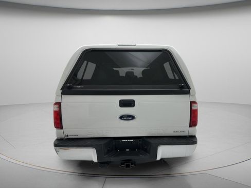 Used 2016 Ford F250 XLT AWD/4WD image 6