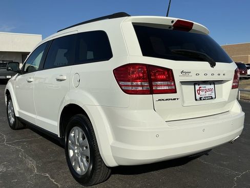 Used 2020 Dodge Journey SE image 14