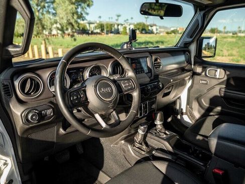 Used 2020 Jeep Wrangler Unlimited Sport S AWD/4WD image 10