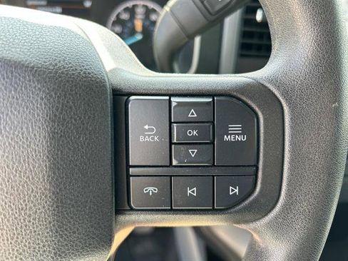 Used 2021 Ford F150 XLT image 30