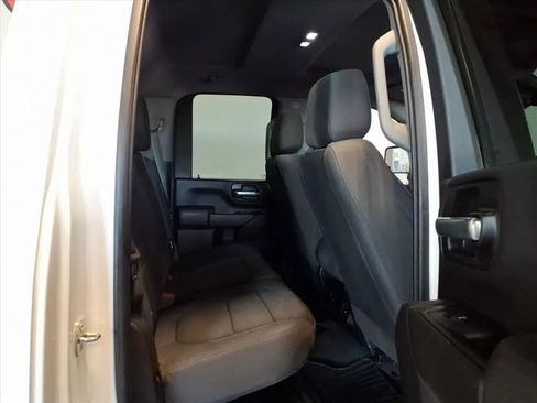 Used 2023 Chevrolet Silverado 2500 Custom w/ Custom Convenience Package image 10