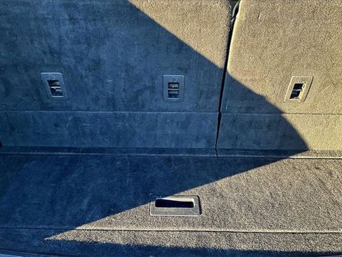 Used 2023 Lincoln Navigator Reserve image 27