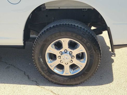 Used 2024 RAM 3500 Big Horn image 12