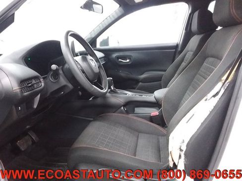 Used 2023 Honda HR-V Sport image 10