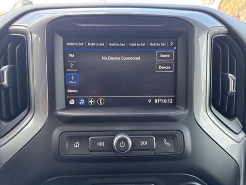 Used 2021 Chevrolet Silverado 1500 Custom Trail Boss AWD/4WD image 16