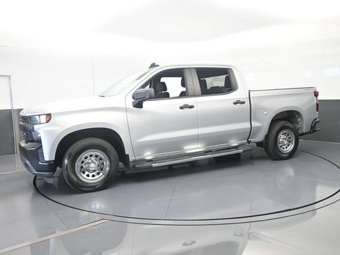 Used 2020 Chevrolet Silverado 1500 W/T RWD image 2