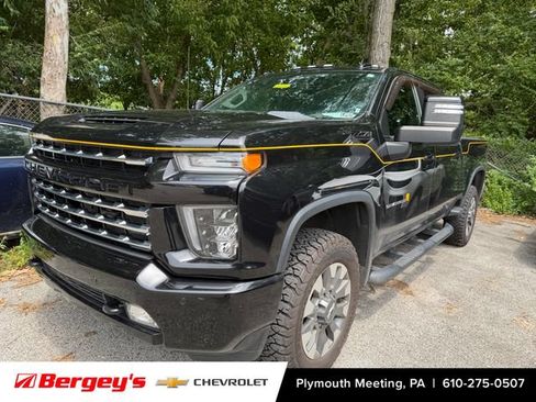Used 2021 Chevrolet Silverado 2500 LTZ w/ Carhartt Edition AWD/4WD image 6