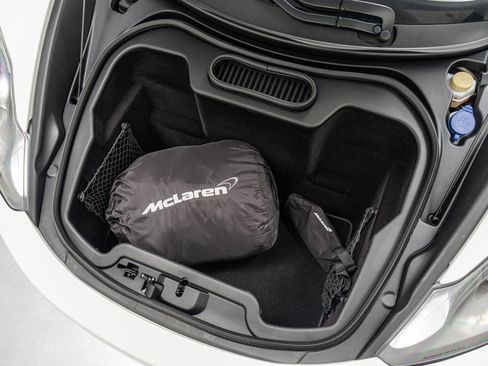Used 2014 McLaren MP4-12C Spider RWD image 19