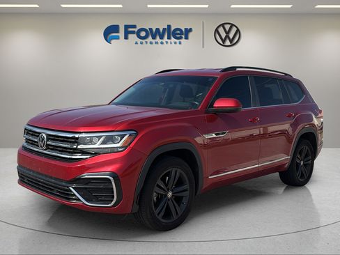 Used 2021 Volkswagen Atlas SE FWD image 3