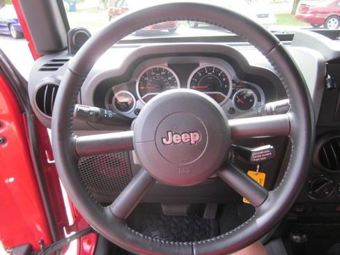 Used 2010 Jeep Wrangler Unlimited Sport AWD/4WD image 20