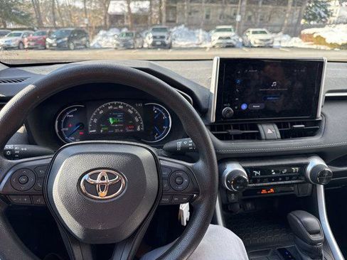 Certified 2023 Toyota RAV4 LE image 12