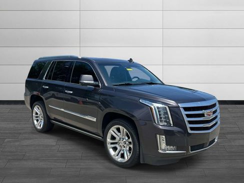 Used 2015 Cadillac Escalade Premium AWD/4WD image 7
