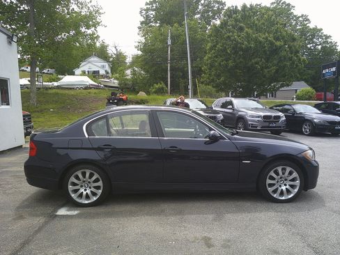 Used 2008 BMW 335xi Sedan AWD/4WD image 4