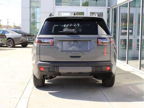 New 2026 Jeep Cherokee Limited AWD/4WD image 7
